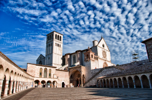 Basilica-Papale-San-francesco-di-Assisi1