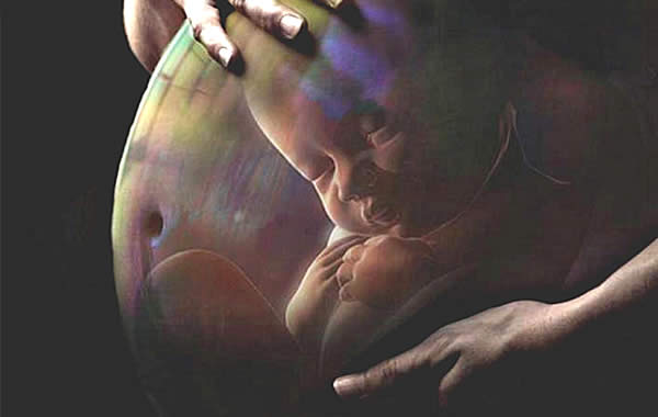 Siamo vivi grazie all’utero di Dio che ci contiene e protegge!